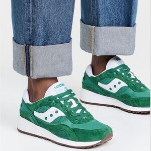 Saucony | Shadow 6000 Unisex Ivy Prep Sneakers | Green/White | Size 38.5